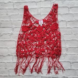 Red Fringe Knit Sleeveless top with floral pattern Size L/XL